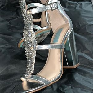 Betsey Johnson Silver Leather Sandals “Lydia”